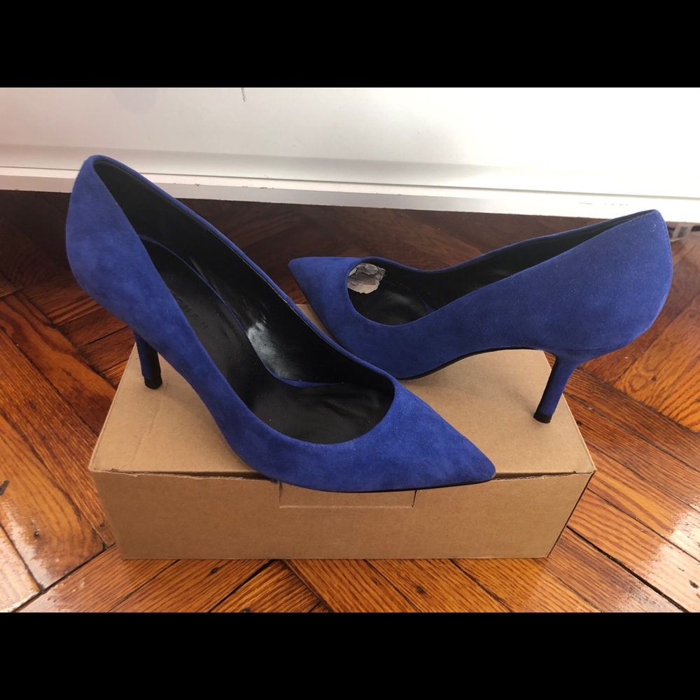 Electric Blue Zara Heels Size 6 US